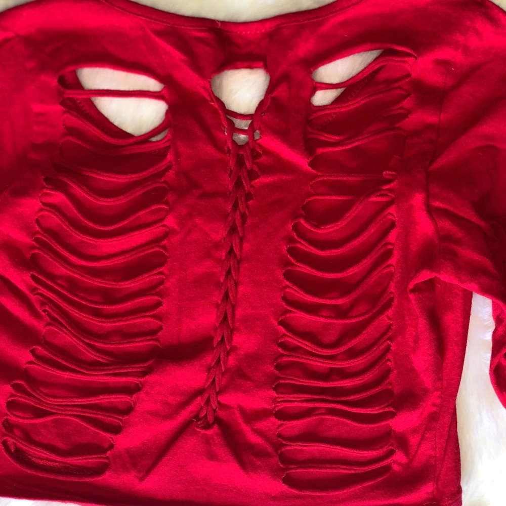 ♥️ Slashed Back Crop Tee - Picture 7 of 8